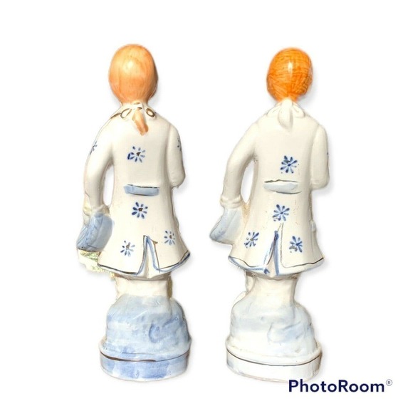 𝅺VINTAGE Pair of Porcelain Victorian Dutch Figurines Made in Occupied Japan EUC - Picture 2 of 4